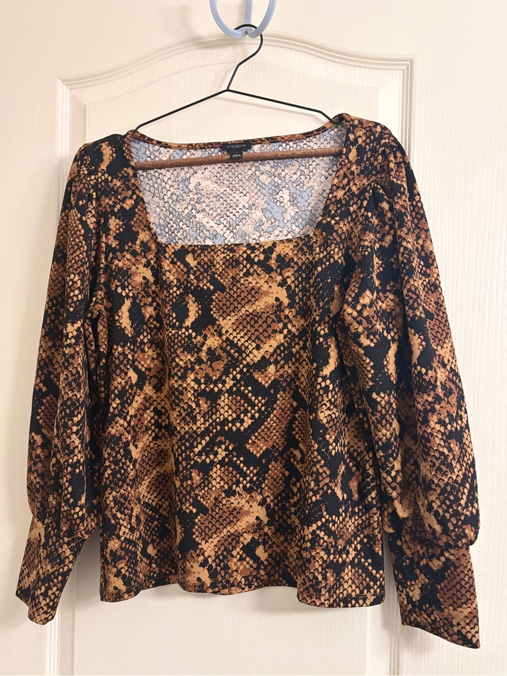 Ann Taylor Factory Snake Print Square Neck Puff Sleeve Blouse L snake skin work